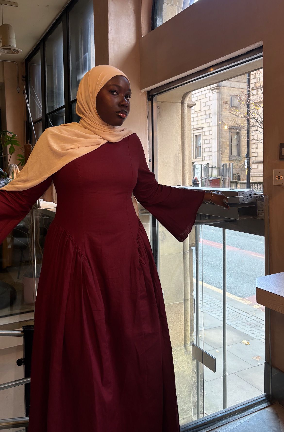 Noàra dress in burgundy